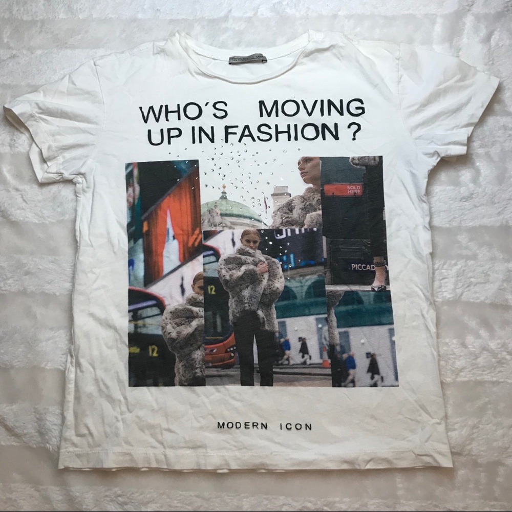 Zara Women’s White Front Print T-shirt